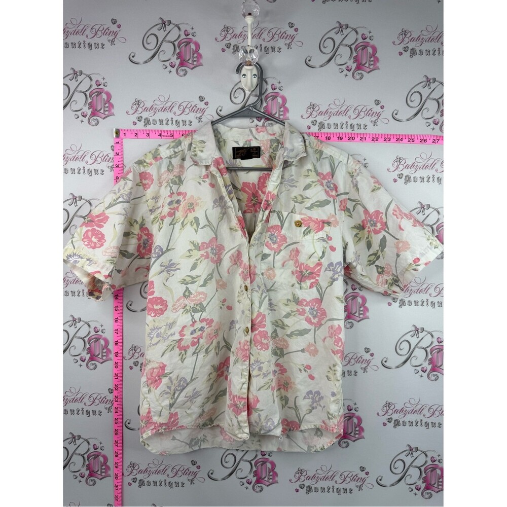 Eddie Bauer tshirt vintage buttons Pink Floral Short-Sleeve Button-Down Shirt